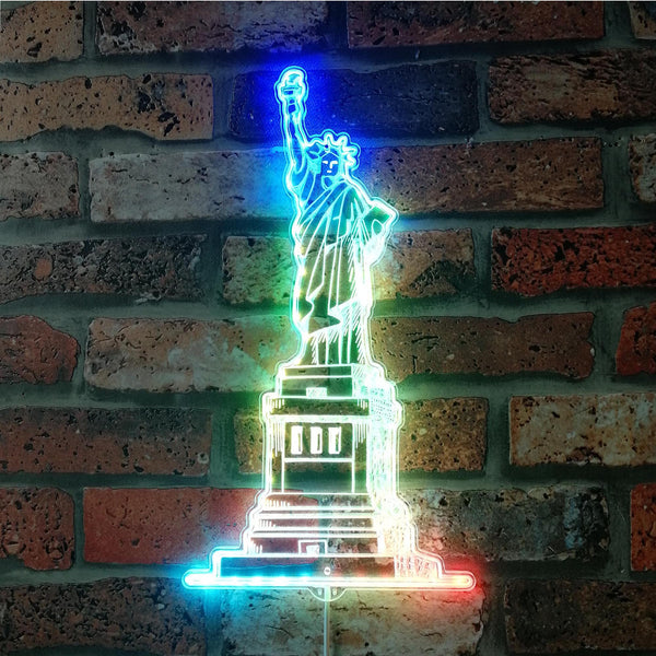 Statue of Liberty New York st06-fnd-i0263-c