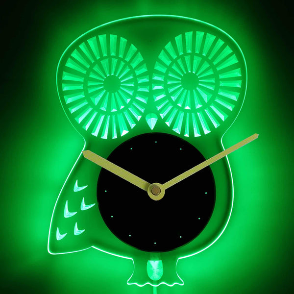 ADVPRO Owl with Heart Girl Illuminated Edge Lit Bar Beer Neon Sign Wall Clock with LED Night Light cnc2030 - Green