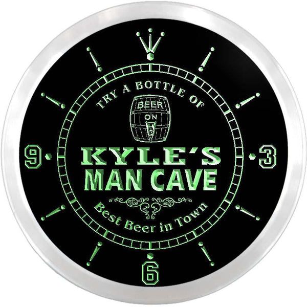 ADVPRO Kyle's Man Cave Beer-Ale Bar Custom Name Neon Sign Clock ncx0127-tm - Green