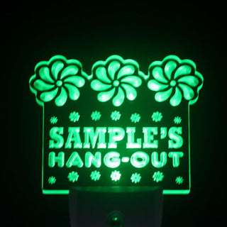 ADVPRO Name Personalized Custom Hang Out Girl Princess Room Day/ Night Sensor LED Sign wspq-tm - Green