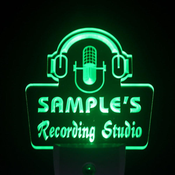 ADVPRO Name Personalized Custom Recording Studio Microphone Day/ Night Sensor LED Sign wsqm-tm - Green