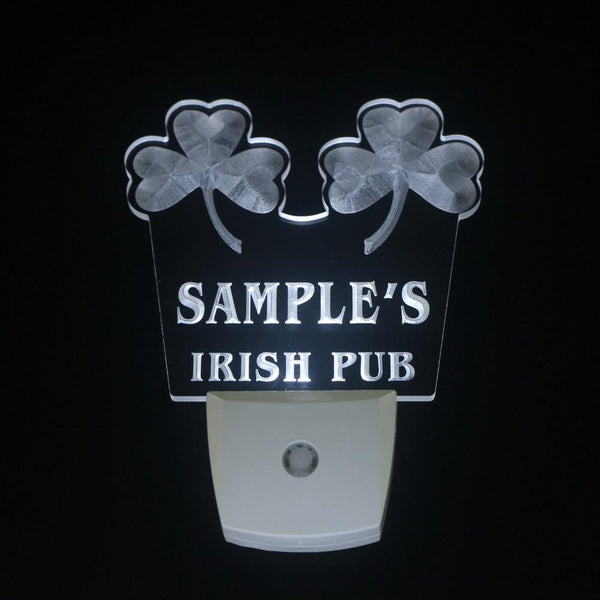 ADVPRO Name Personalized Custom Luck o' The Irish Pub St Patrick's Day/ Night Sensor LED Sign wsqv-tm - White